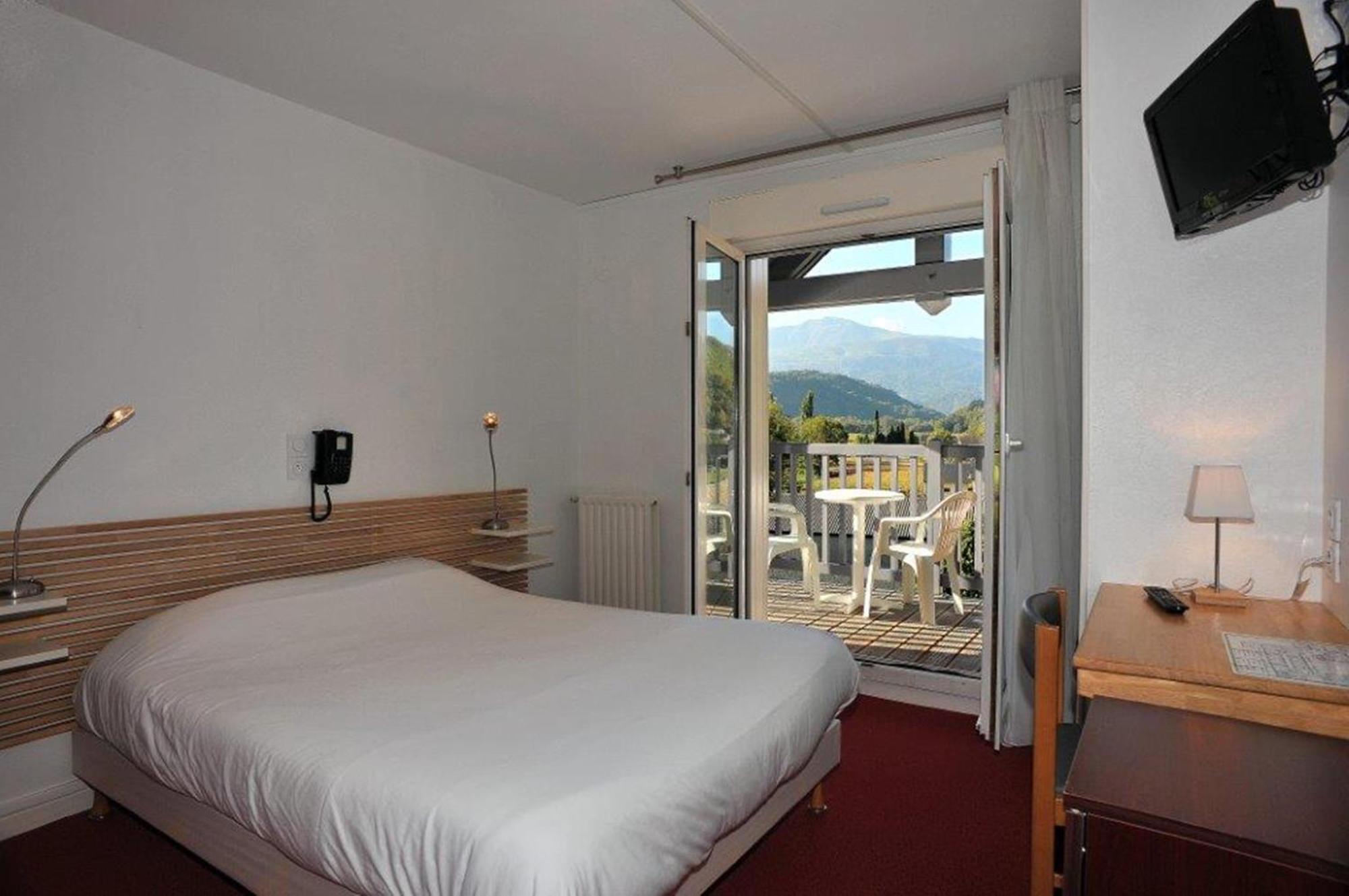 Hotel Chez Pierre D'Agos Szoba fotó